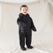 Baby conjoined down jacket winter baby girl one year old boy winter dress thickened three 4 months six 789 out ha clothes