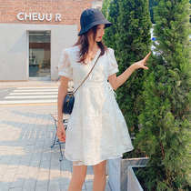 Seven volume a cut small man temperament elegant 2021 white relief flower dress summer new skirt 404