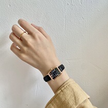 2021 new watch female ins simple temperament retro Lady watch brand belt ins Wind quartz
