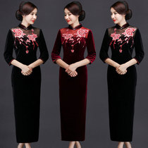 (Cheongsam clearance)Peony embroidery gold velvet long slim-fit Tang dress Mother wedding dress