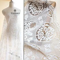 Taiwan New hollow embroidery European style white lace m130 fabric tablecloth fabric dress accessories