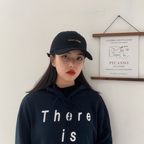 Hat female 2020 spring and summer new simple word travel tongue cap casual Joker curved eaves baseball cap couple student cap