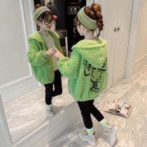 Korean girls thick coat autumn winter clothing 2021 New Korean version of big childrens lamb hair coat foreign wool sweater