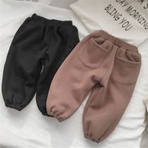 Children plus velvet pants 2020 winter New Korean casual radish pants loose clothes thick childrens trousers