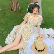 2021 summer new retro French thin split floral temperament dress niche wild temperament long skirt female