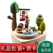 Taiwan Yu Forest live fun music box gift creative wedding gift Girl birthday Childrens Day memorial solid wood
