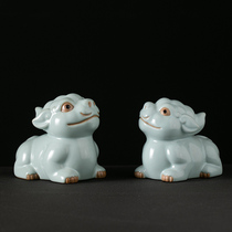 Ru kiln tea pet ornaments boutique can raise tea table tea table tea play decoration tea ceremony tea tray accessories decoration