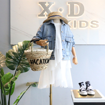 Brand childrens clothing 2019 new girl foreign style three-dimensional pocket design embroidery letter short denim jacket