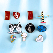 Summer cartoon brooch Free seam small titanium needle corsage shirt t-shirt anti-light short sleeve buckle needle summer shirt pin