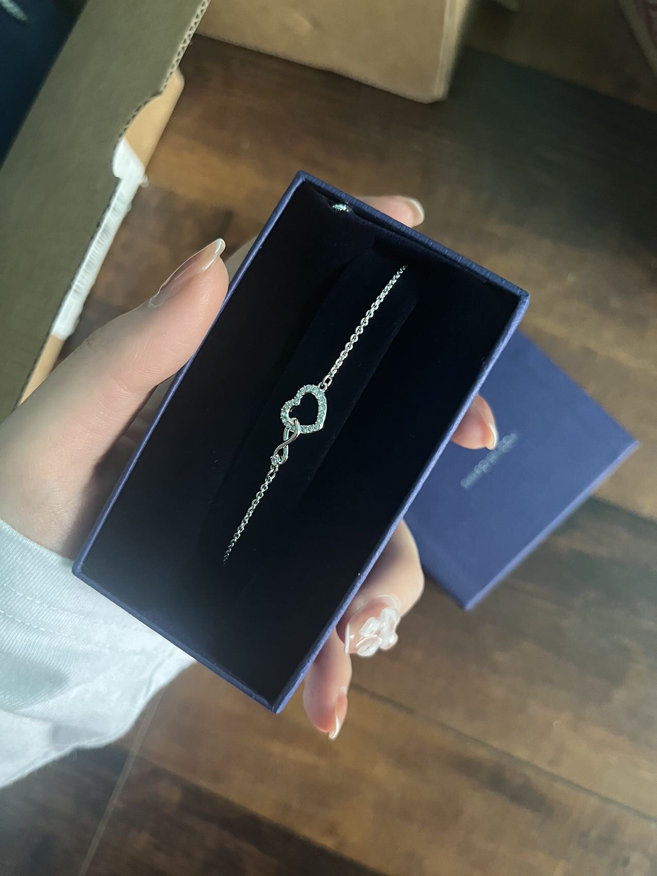 综合吐槽施华洛世奇手链优缺点如何?看一看?少上当