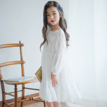 Baby girl lace dress spring dress girl long sleeve dress white middle child princess dress Korean version of foreign fairy dress
