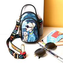 Summer mobile phone bag Girl 2020 new cute vertical style Oblique Satchel Mini Packet Fashion 100 Hitch Zero Money Net Red Bag