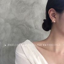 FANGIRLS Korea 2019 Earrings minimalist design Sensation Geometric Metal Pearls Earrings A Pair of Two Earrings Accessories