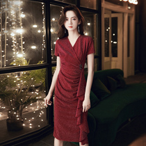 High-end small evening dress skirt High-end texture banquet host short red can usually wear slim temperament dress