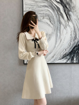 Knitted dress women 2021 autumn new waist thin temperament gentle wind Long Sleeve V collar long skirt