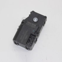 Suitable for Jiefang J6 air conditioning resistance heating resistance blower module speed control module steering gear conversion