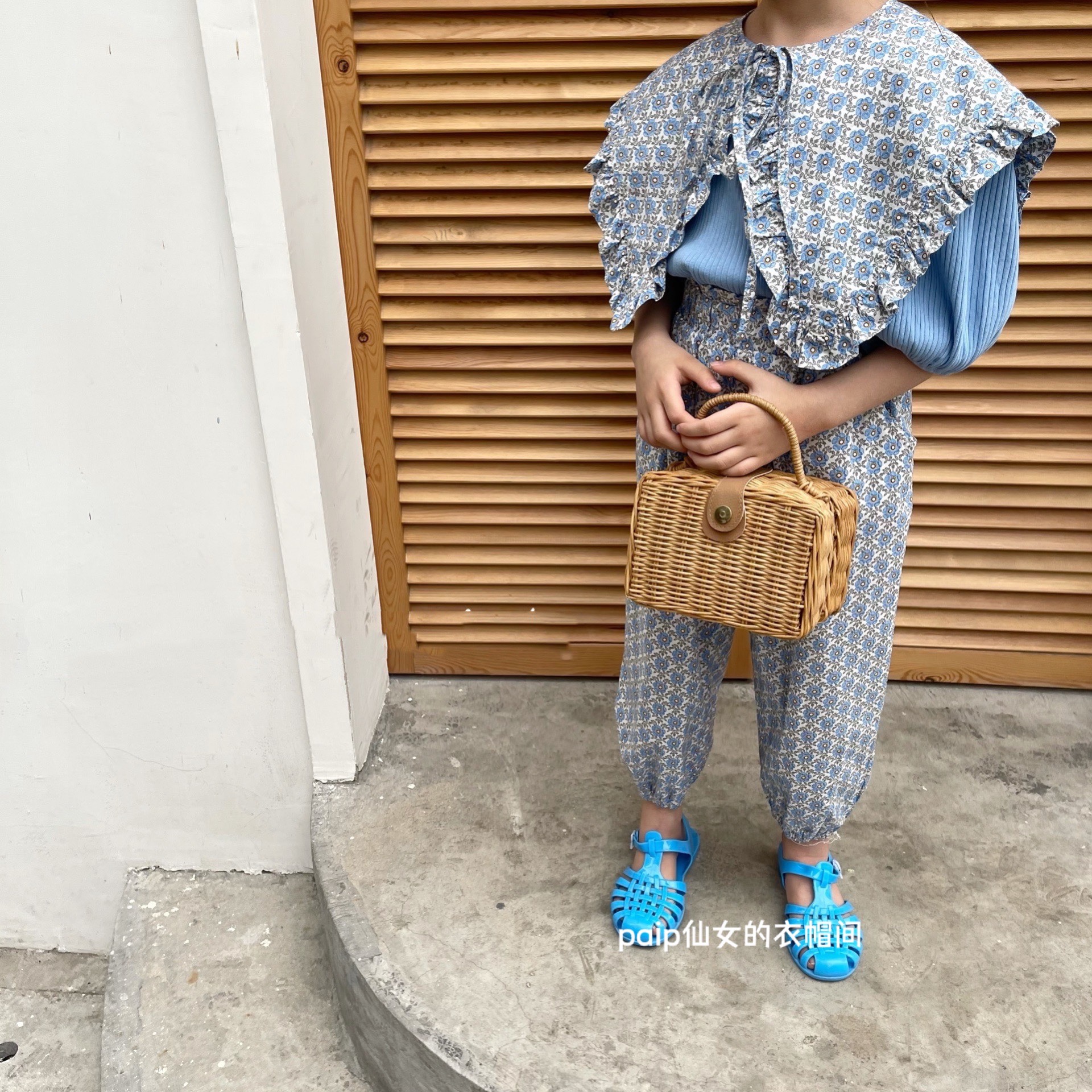 (PaipHome) Summer 2021 Girl Brush Harvest High-Lost Pants Lace Lace Set in Korean in