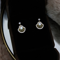 Light luxury temperament S925 silver needle hollow shell earrings natural freshwater pearl simple design sense niche earrings