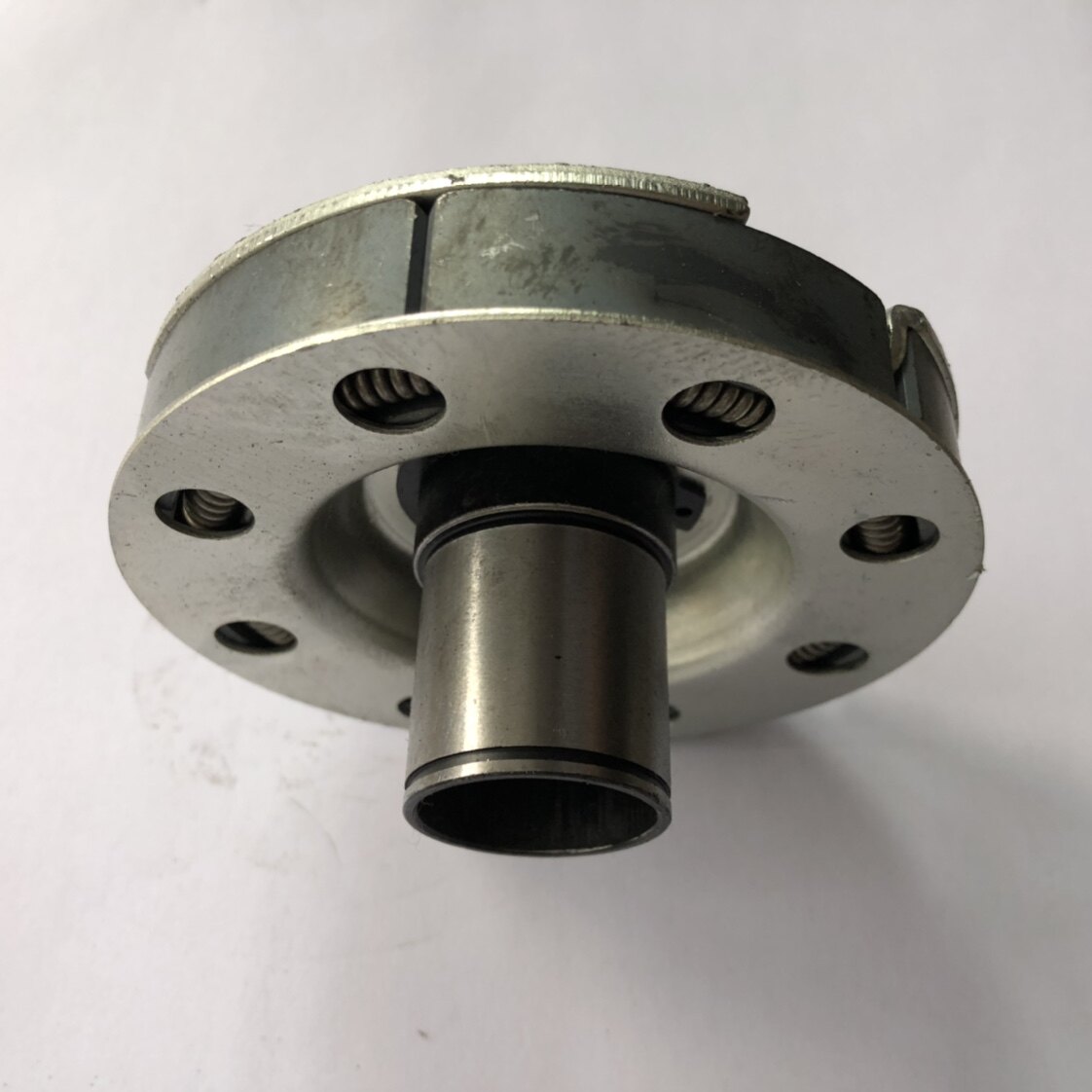 Go-kart clutch throw block assembly