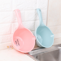 Plastic spoon long handle deepened kitchen soup spoon thickened kitchen scoop household long handle water Shell water scoop flat bottom water scoop