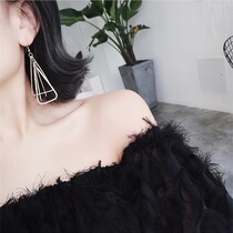 Korean geometric earrings cd cross-dress long Net Red Tide people pendant earrings female cold wind ear decoration fake mother supplies