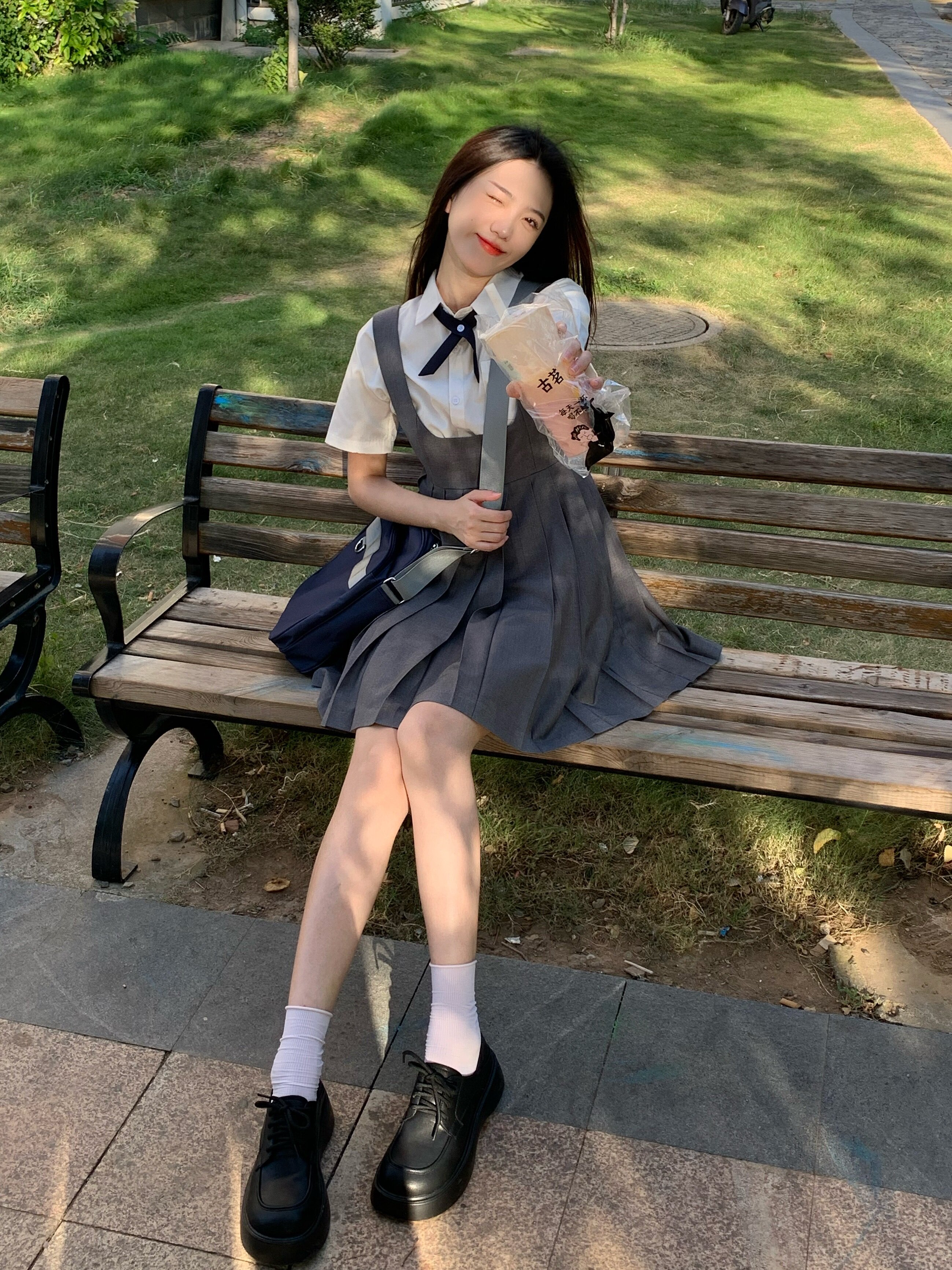 达芙妮春季厚底乐福鞋，英伦风厚底增高3-4cm小个子友好一脚蹬便捷