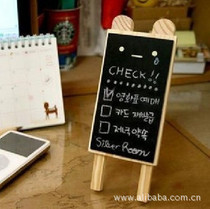 Cute expression blackboard small message board Korea mini) all solid wood bear shape blackboard birthday gift