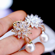 Pearl brooch Corsage pin Korean luxury atmosphere collar pin buckle Suit accessories cardigan decoration anti-light button