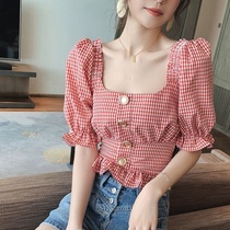 Square collar fine plaid shirt female foreign style short summer 2021 new design sense niche blouse collar waist top