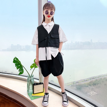 Girls summer suit 2021 new female big childrens summer clothes net red foreign style three-piece set girls fashionable loose short-sleeved