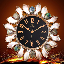 Wall clock light luxury shell quartz clock home watch luxury atmospheric clock Nordic modern creative living room silent clock