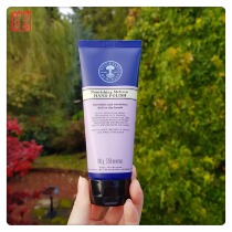 Spot to May 22 N YR Melissa Herb Hand Scrub 100g Dead Skin Scrub Tender and Smooth