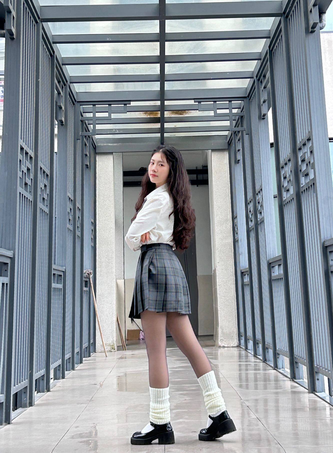 小野和子冬季黑丝光腿神器 加绒双层设计保暖不臃肿 替换装方便实用