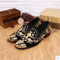 New Han Edition Embroidered pointed male bean shoes daily lazy shoes leather skin Young Hairy Shoes