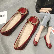 Tide brand flat square head single shoes womens spring 2021 new soft-soled comfortable beanie shoes wild square buckle large size scoop shoes