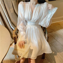 White French niche dress female 2020 early autumn new light mature wind sexy waist thin temperament fairy dress