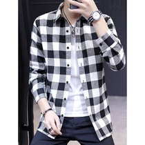 Spring and autumn black and white plaid shirt mens long sleeves Korean version of the trend wearing Hong Kong style high-end casual mens shirt coat