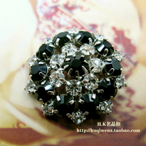 New luxury black and white Czech rhinestone crystal mink fur coat cashmere sweater button button 38mm