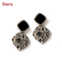 French retro earrings female 2021 New Tide premium sense 925 silver needle summer synthetic crystal stud stud 2020