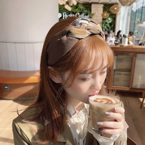 South Korea Net red hair hoop Mori high skull braid face small round face head hoop simple Joker out wide hair card