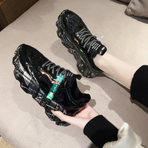 Hong Kong pop brand sequined newspaper Daddy shoes womens 2020 new spring thick-soled wild ins super fire sports womens shoes