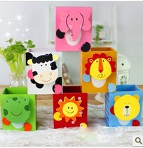 Creative stationery multifunctional cartoon painted square wooden pen holder cute forest animal Pen Holder