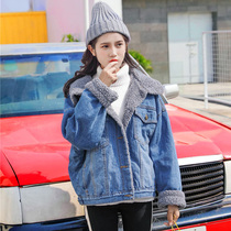 Autumn and winter 2021 new cotton denim coat women warm Korean junior high school students short plus velvet padded Lamb