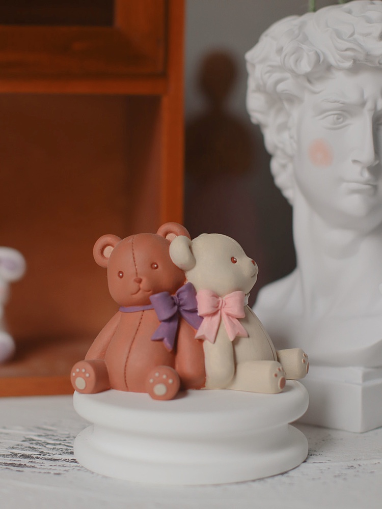 Sold out and do not make up the twin bear suture teddy bear aromatherapy plaster candle car ornaments handmade silicone mold diy