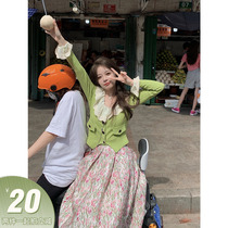 Gentle Faculty of spring clothing Knitted Sweatshirt Female Lace Splicing Lotus Leaf Side Bull Oil Fruits Green Sweet blouse Chopped Flower long dress suit