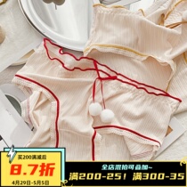 (Christmas run-off & little hairy balls) Underpants girls pure desire Sexy mid-waist antibacterial cotton crotch cute and high face value