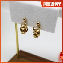 No ear pierced gold wild short ear clip CC decoration Ji painless handmade mosquito coil plate earrings