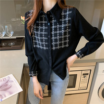 Shirt woman design feeling small crowd 2022 Winter new Korean version Long sleeve plaid splicing shirt outside wearing loose blouse