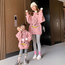 Internet-famous parent-child clothing high-end 2022 winter new fashion mother-child clothing Western-style Internet-famous bombing street fleece sweatshirt coat