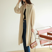 Spring and Autumn 2021 new ladies shirt female design sense small super good-looking top Korean lace-up beige shirt